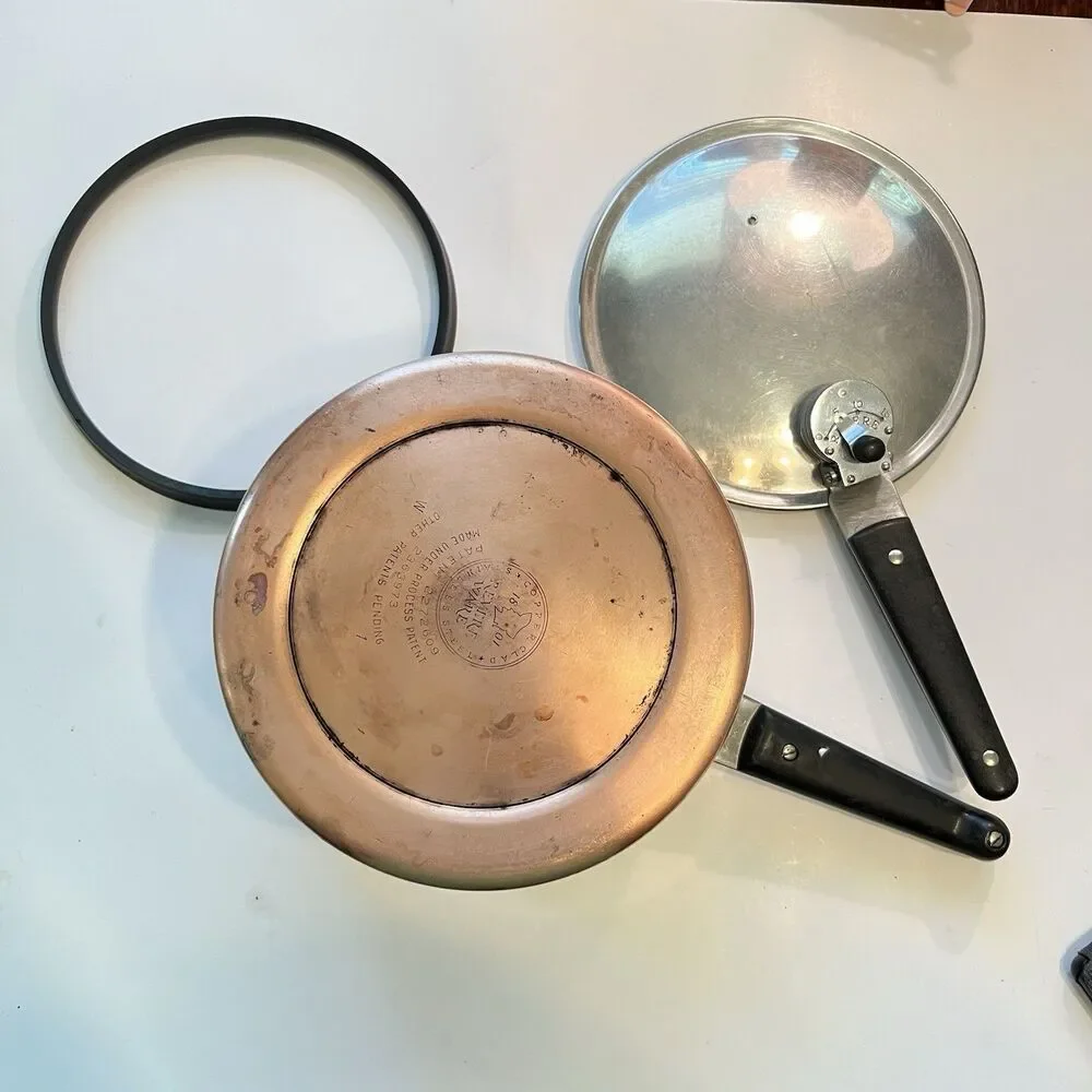 Revere Ware S/S Pressure Cooker with a Copper Clad Bottom Pre 1968 Vtg